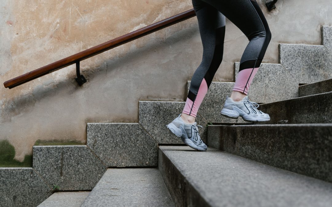 Why Does My Knee Hurt Going Up or Down Stairs?